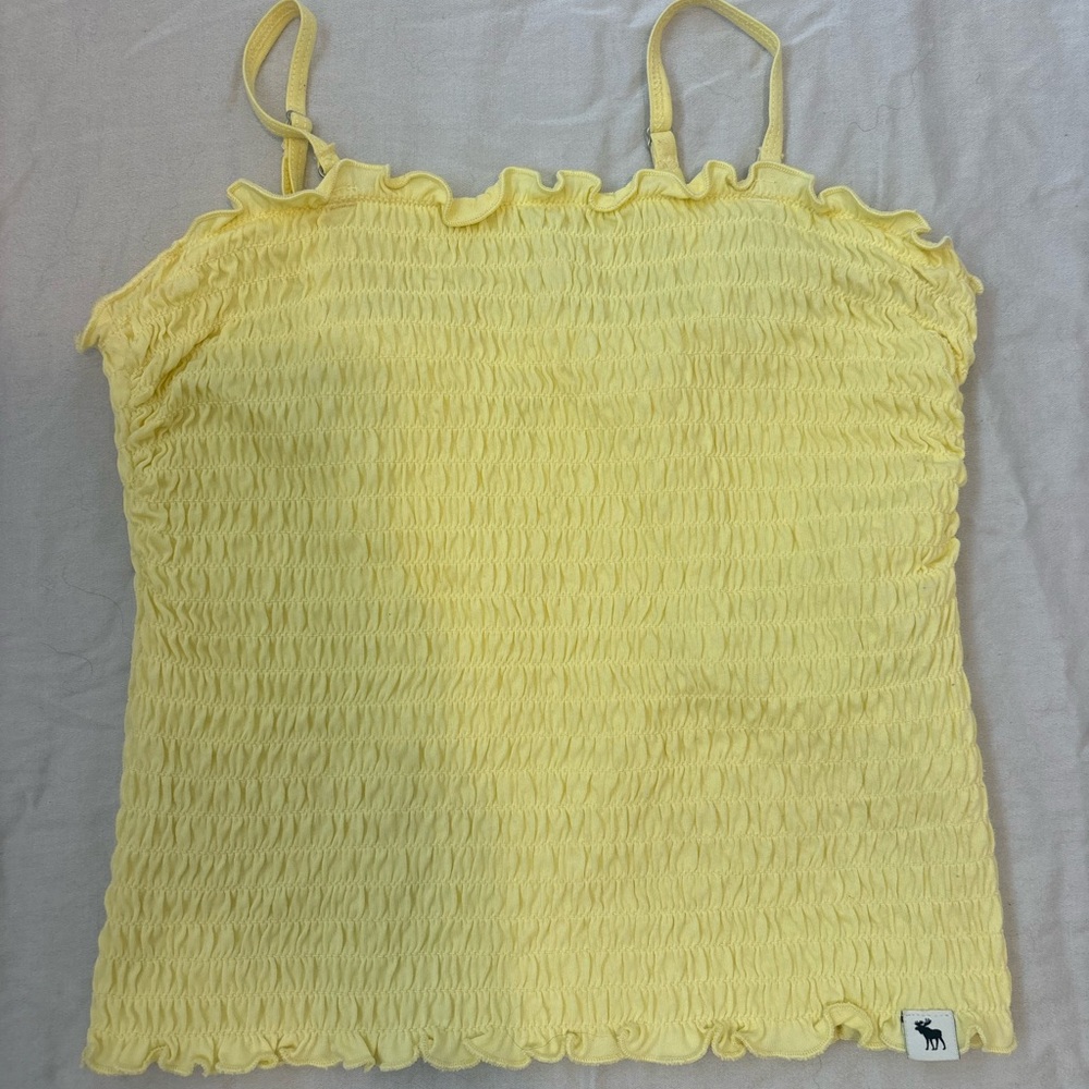 Ribbed yellow tank top